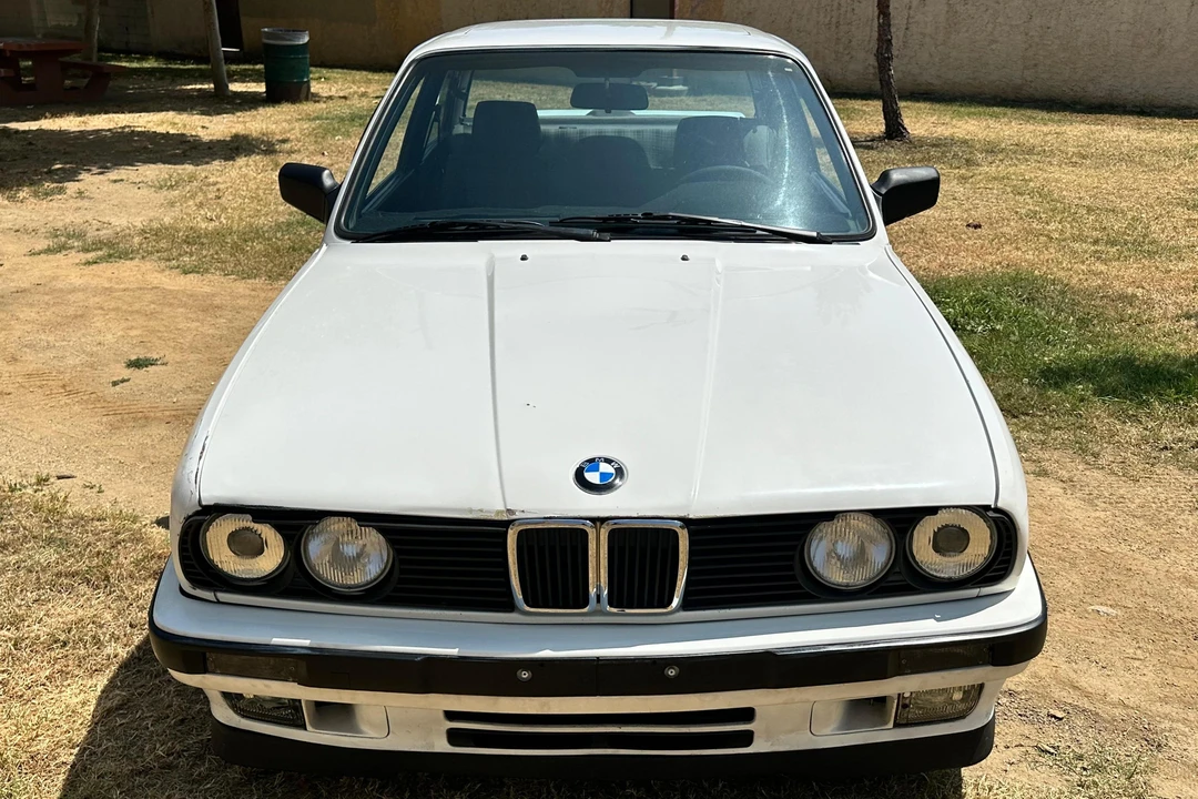 1989 BMW E30 3 Series - Image 2 of 31