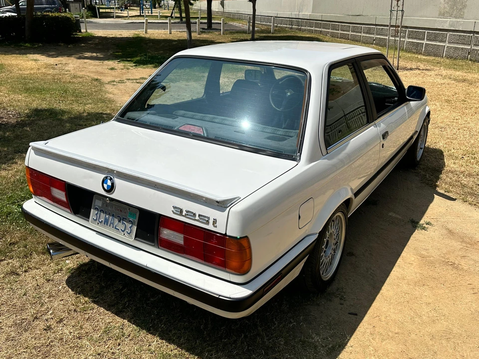 1989 BMW E30 3 Series - Image 13 of 31