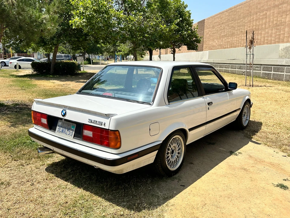 1989 BMW E30 3 Series - Image 14 of 31