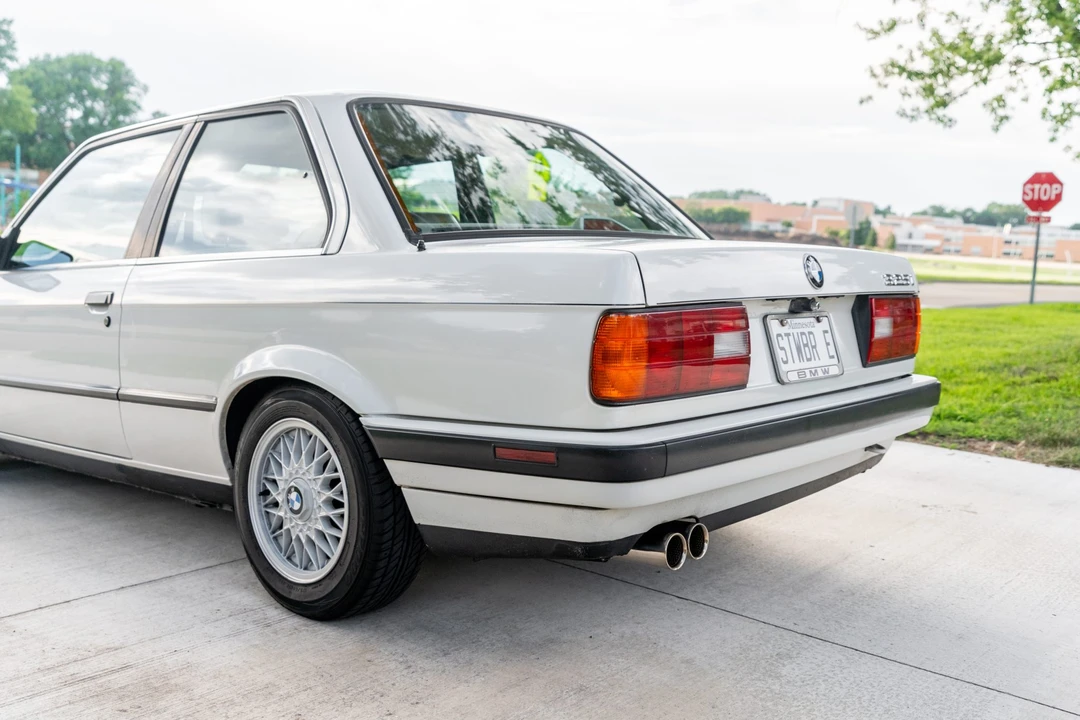 1989 BMW E30 3 Series - Image 13 of 31