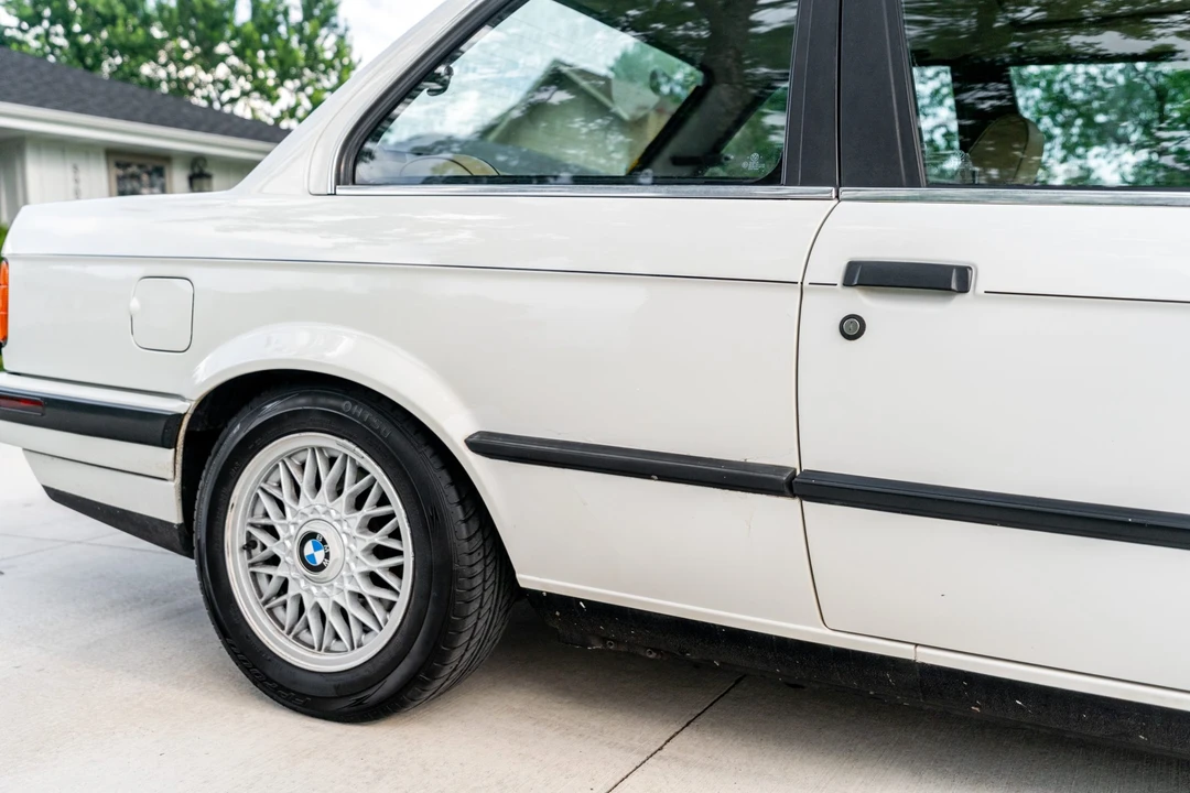 1989 BMW E30 3 Series - Image 15 of 31