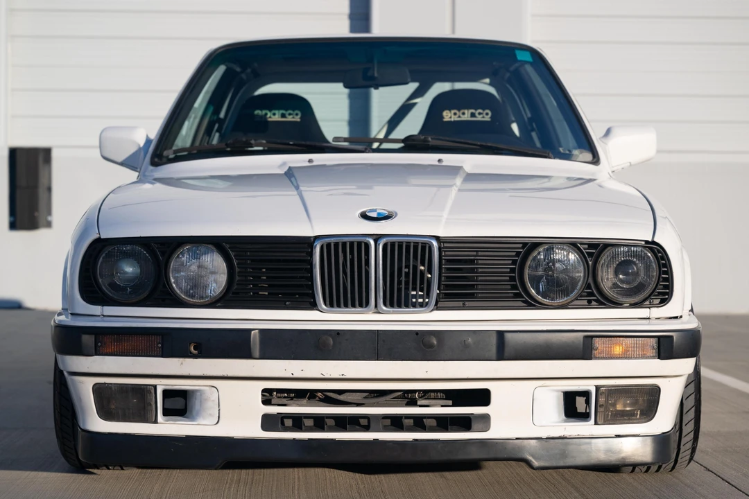 1989 BMW E30 3 Series - Image 2 of 31