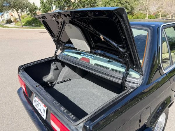 1989 BMW E30 3 Series - Image 18 of 21