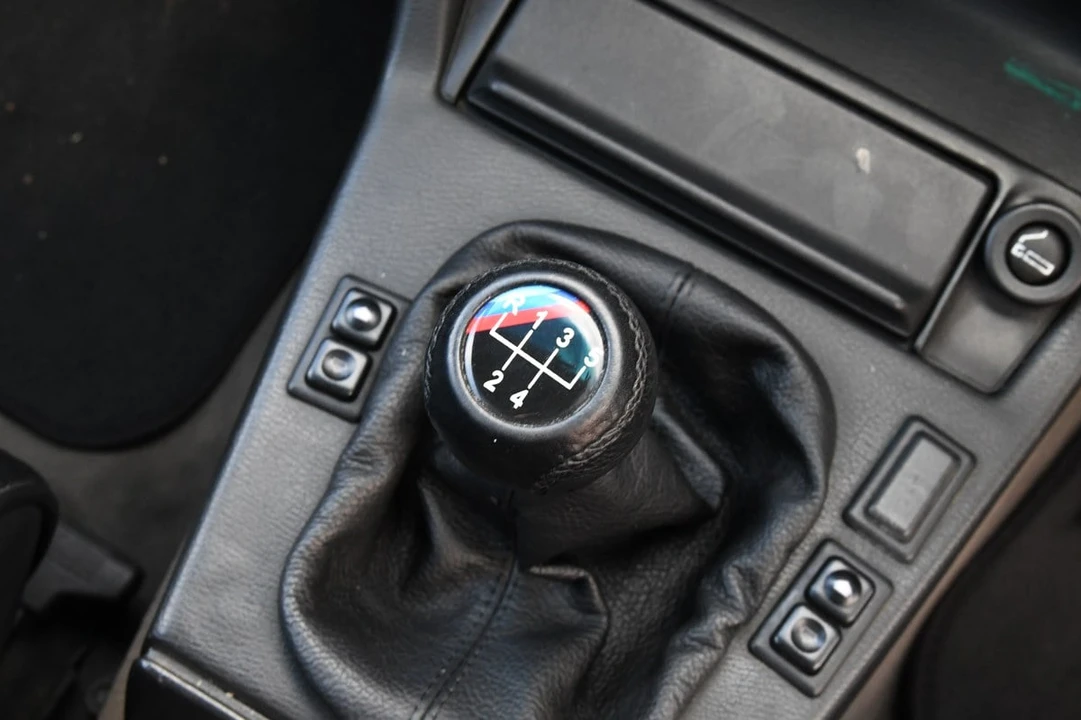 1989 BMW E30 3 Series - Image 14 of 30