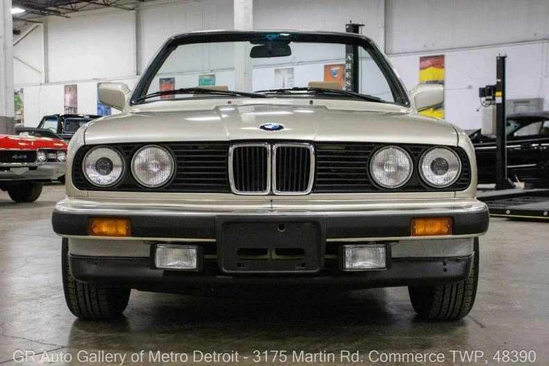 1989 BMW E30 3 Series - Image 13 of 20