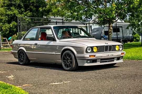 1989 BMW 325i