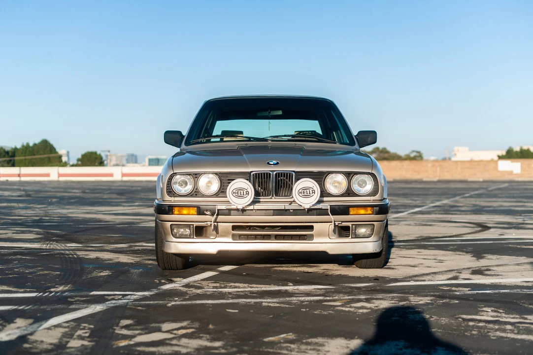 1989 BMW E30 3 Series - Image 2 of 31