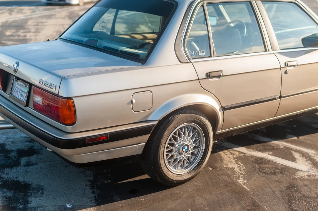 1989 BMW E30 3 Series - Image 12 of 31