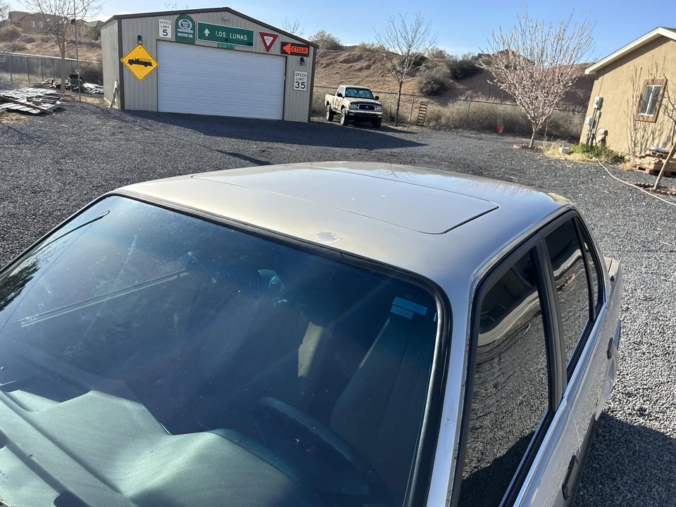 1989 BMW E30 3 Series - Image 18 of 31