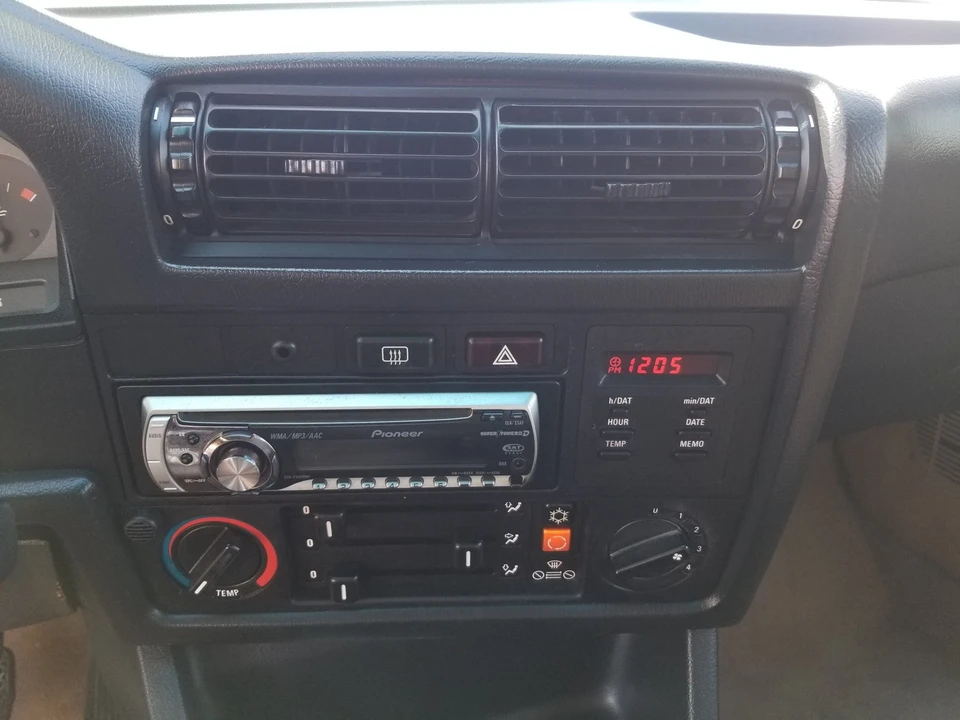 1989 BMW E30 3 Series - Image 29 of 31