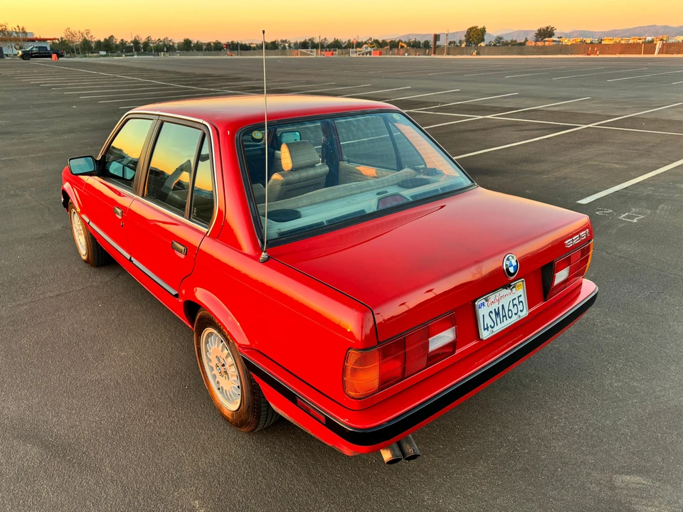1989 BMW E30 3 Series - Image 17 of 31