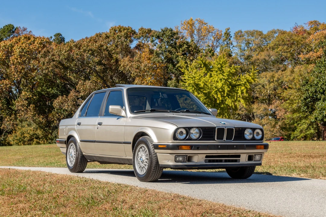 1989 BMW E30 3 Series - Image 2 of 31