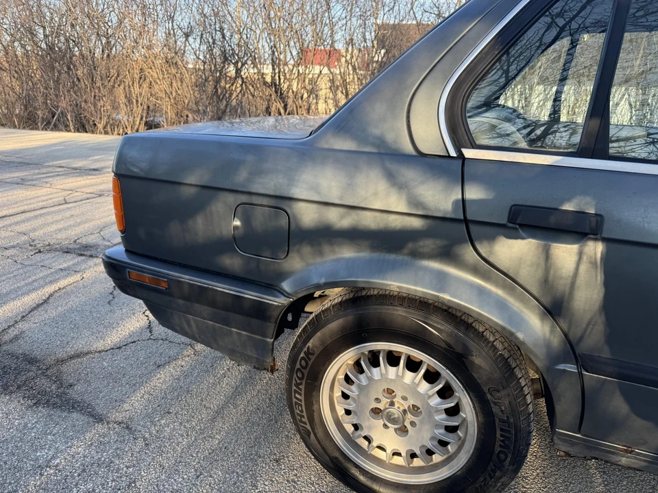 1989 BMW E30 3 Series - Image 19 of 31