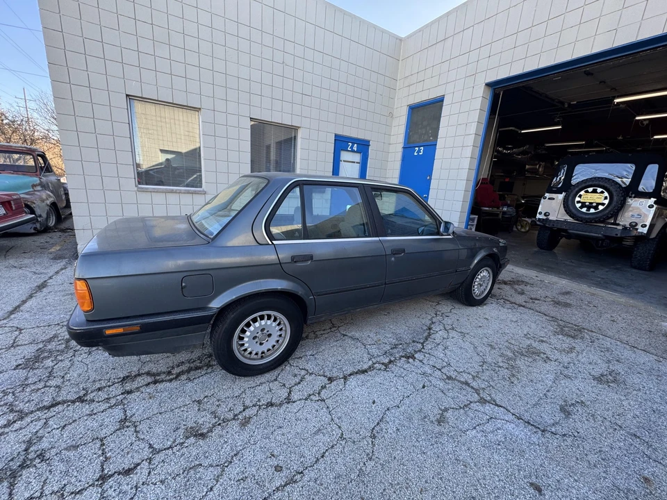 1989 BMW E30 3 Series - Image 12 of 31