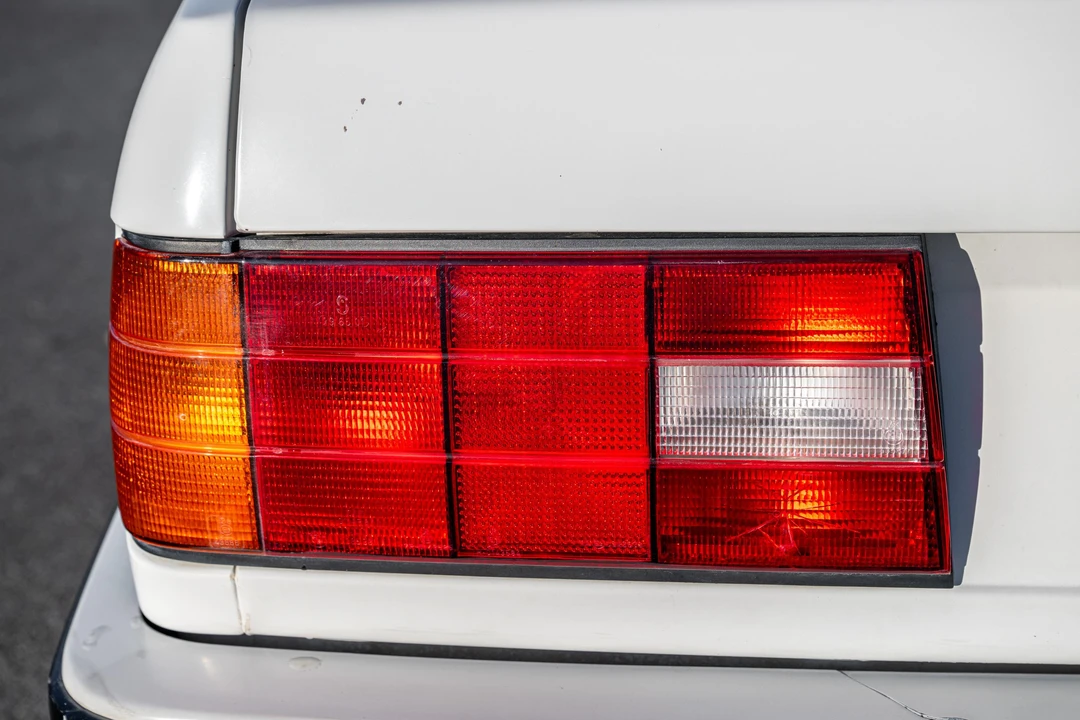 1989 BMW E30 3 Series - Image 18 of 31