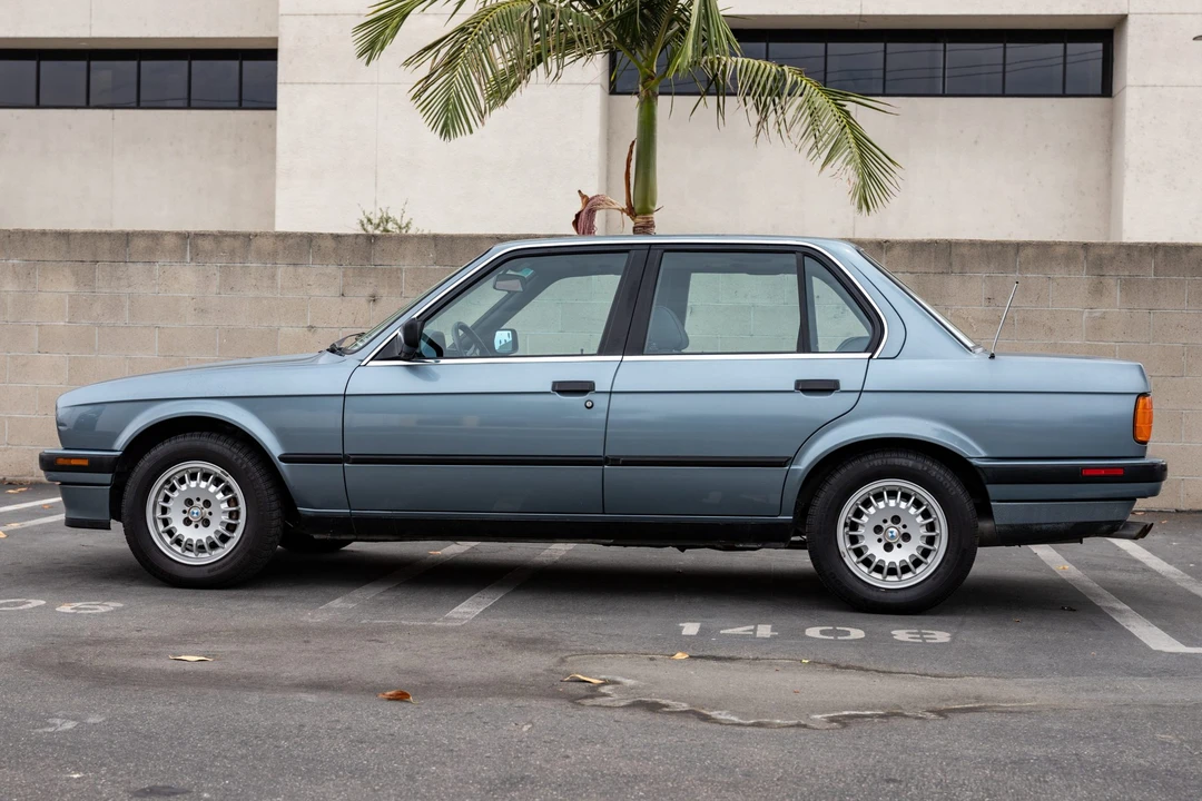 1989 BMW E30 3 Series - Image 3 of 31