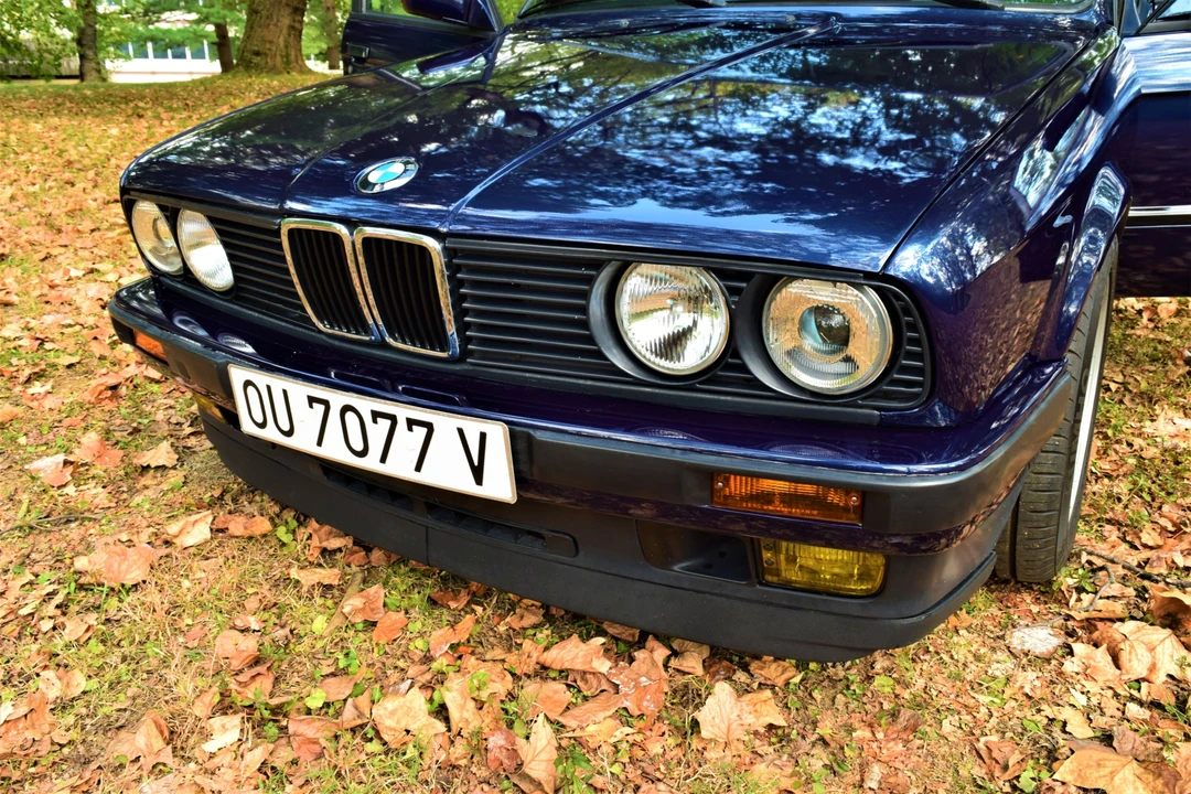 1989 BMW E30 3 Series - Image 27 of 31