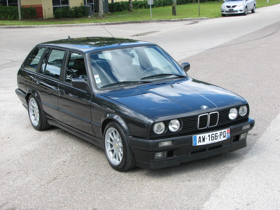 1989 BMW E30 3 Series - Image 3 of 31