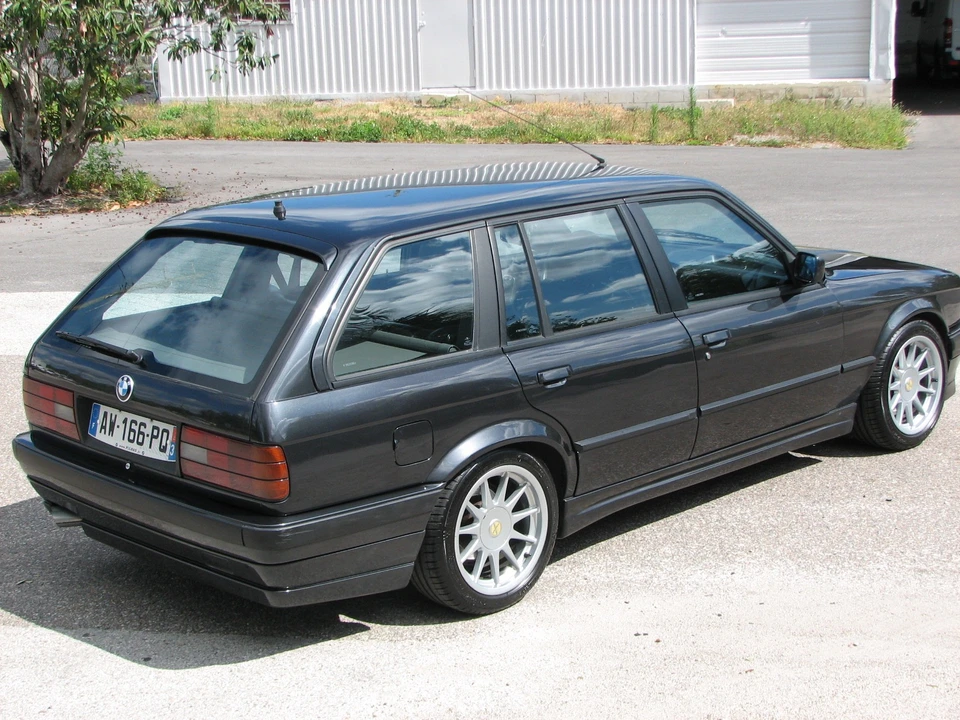 1989 BMW E30 3 Series - Image 12 of 31