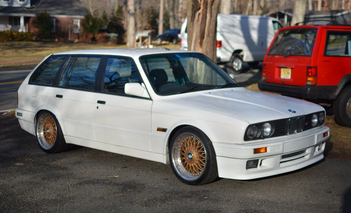 1989 BMW E30 3 Series - Image 11 of 31