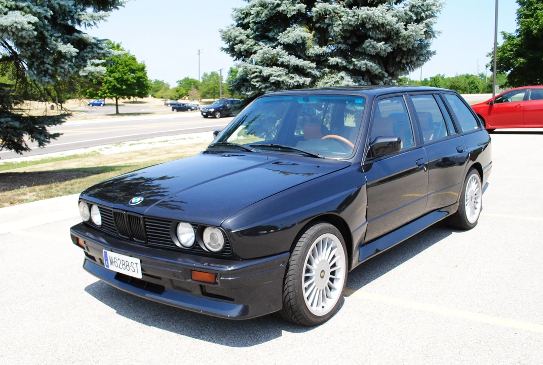 1989 BMW E30 3 Series - Image 14 of 31