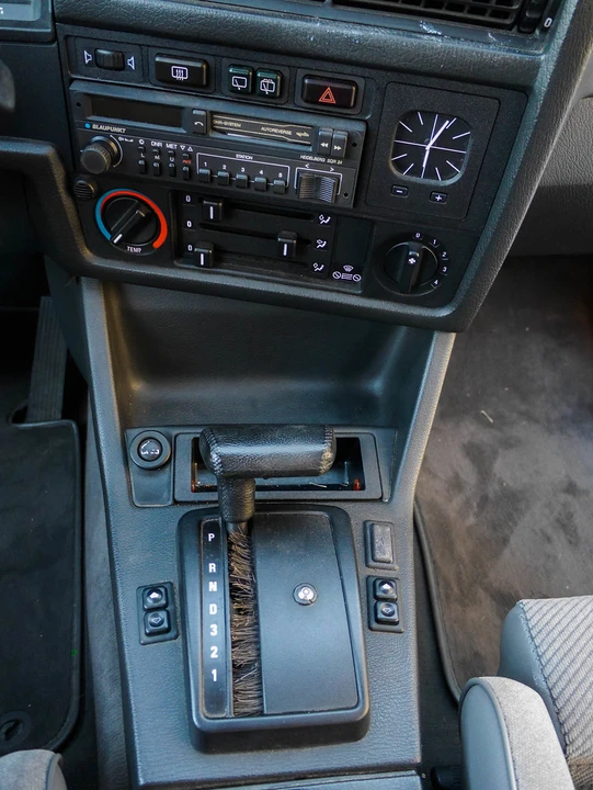 1989 BMW E30 3 Series - Image 13 of 25