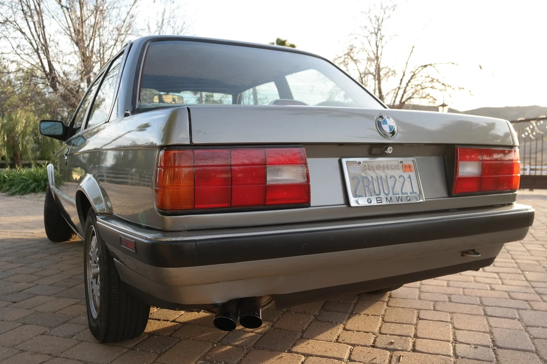 1989 BMW E30 3 Series - Image 7 of 31