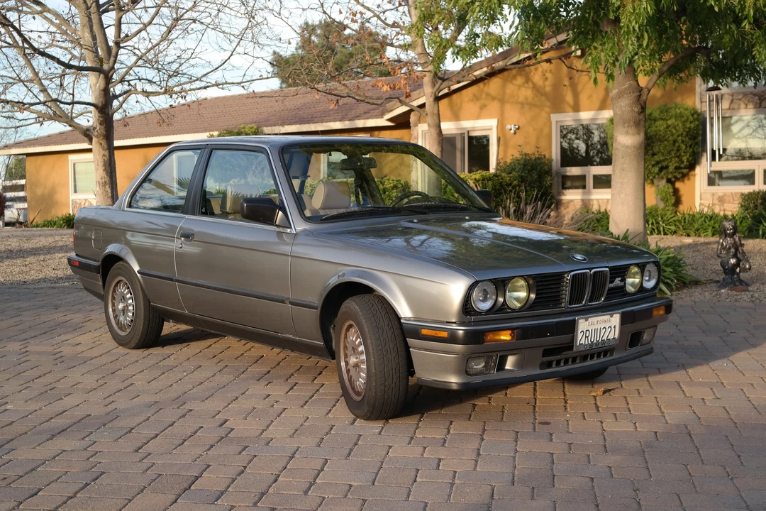 1989 BMW E30 3 Series - Image 11 of 31
