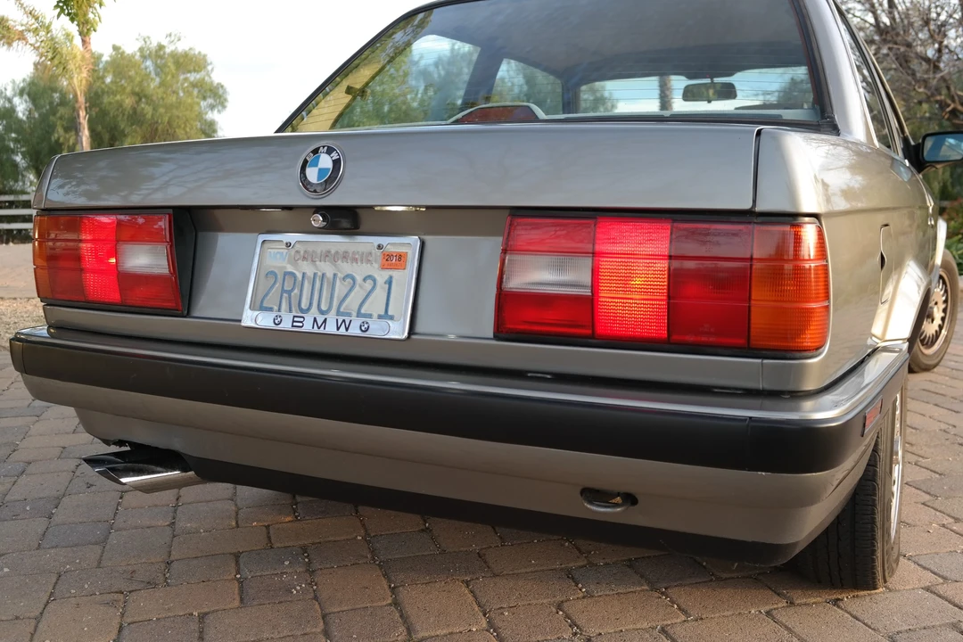 1989 BMW E30 3 Series - Image 16 of 31