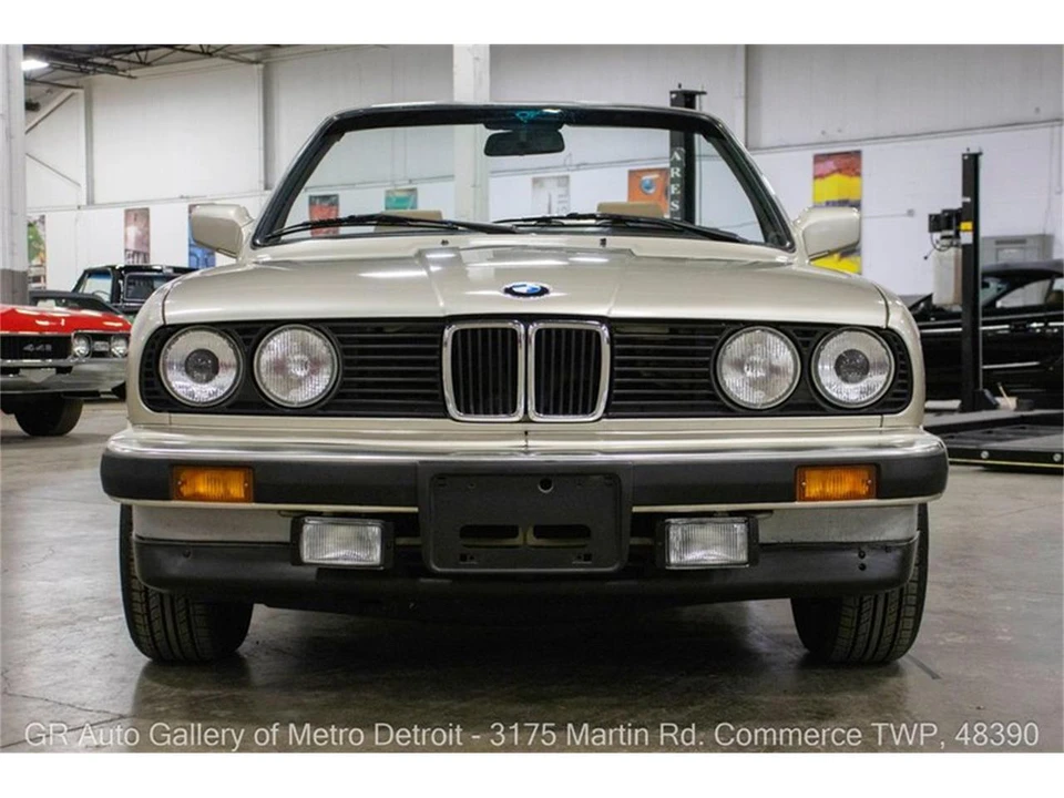 1989 BMW E30 3 Series - Image 13 of 31