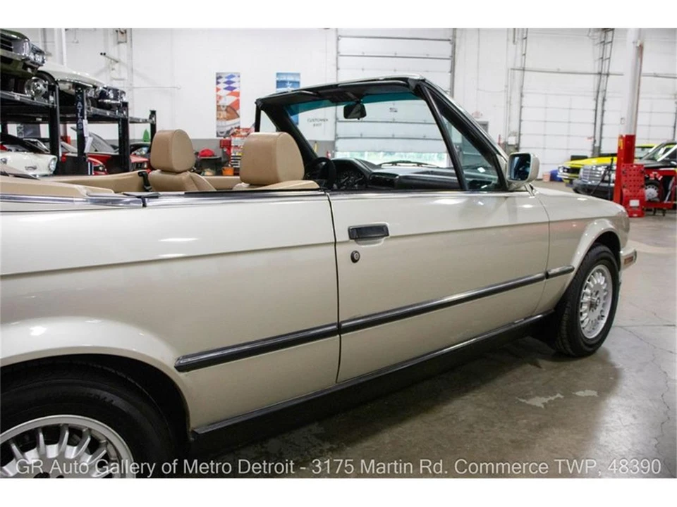 1989 BMW E30 3 Series - Image 23 of 31