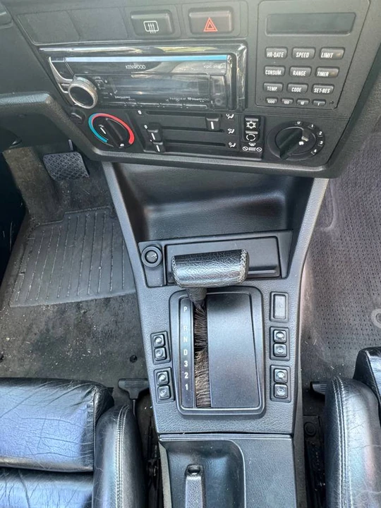 1989 BMW E30 3 Series - Image 11 of 24