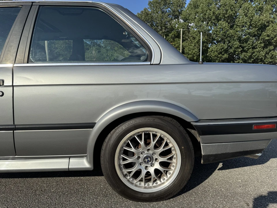 1989 BMW E30 3 Series - Image 21 of 31