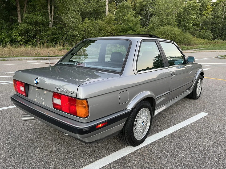 1989 BMW E30 3 Series - Image 6 of 31