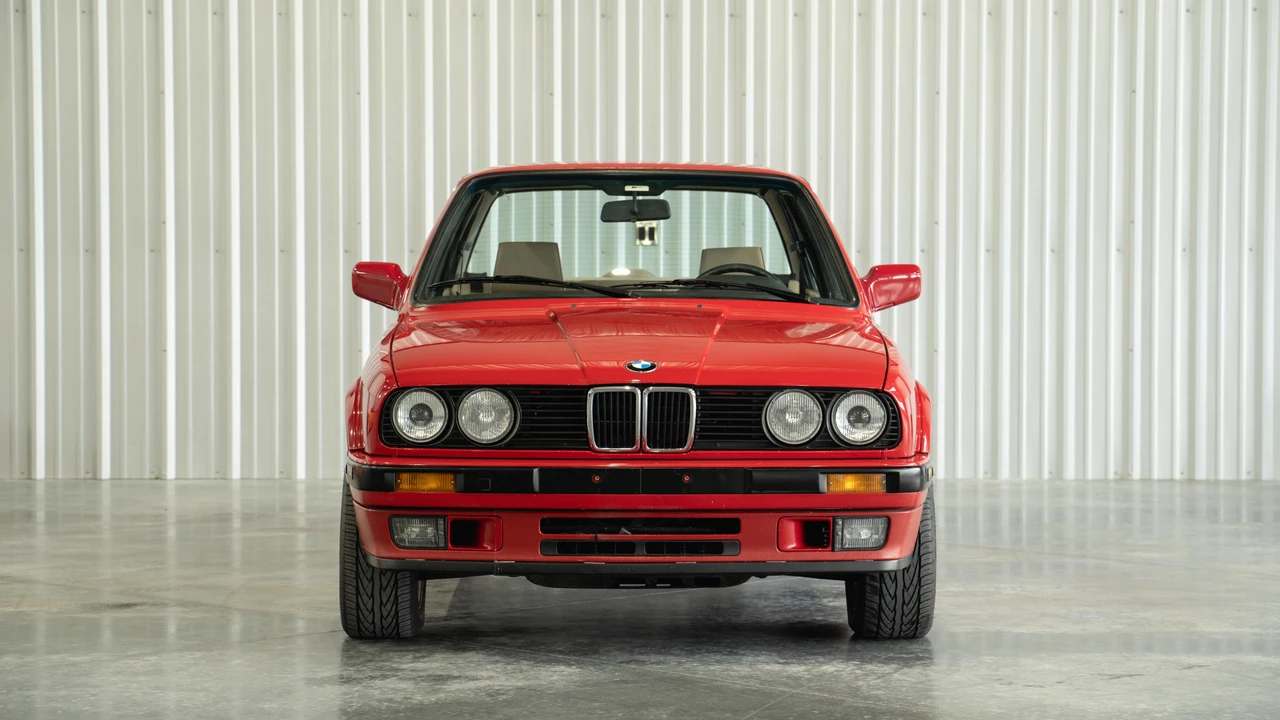 1989 BMW E30 3 Series - Image 2 of 31