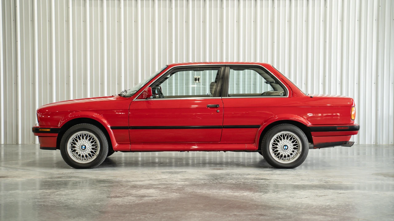 1989 BMW E30 3 Series - Image 3 of 31