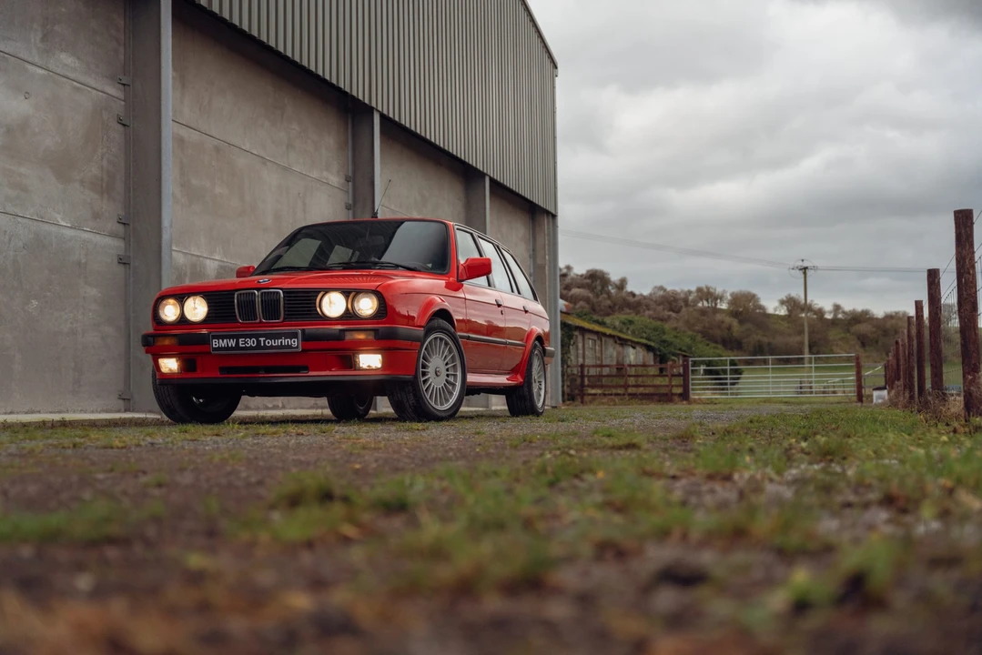 1989 BMW E30 3 Series - Image 2 of 31