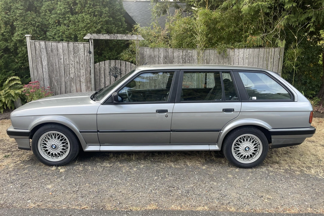 1989 BMW E30 3 Series - Image 3 of 31