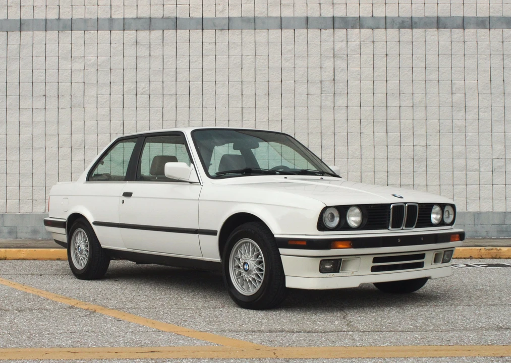 1989 BMW E30 3 Series - Image 3 of 31