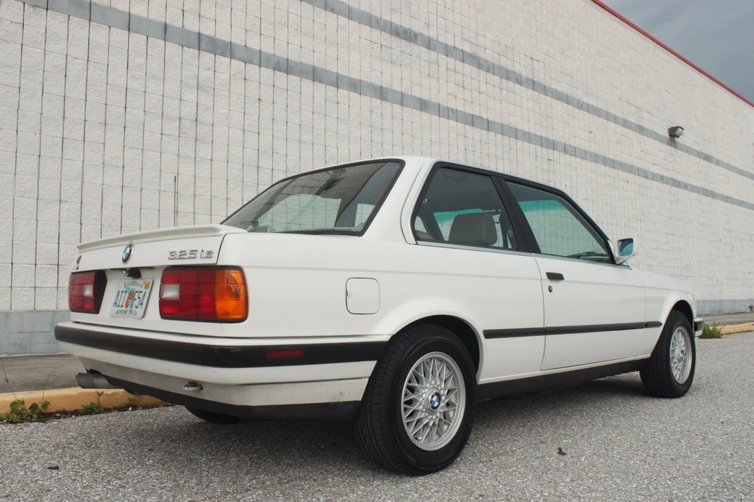 1989 BMW E30 3 Series - Image 12 of 31