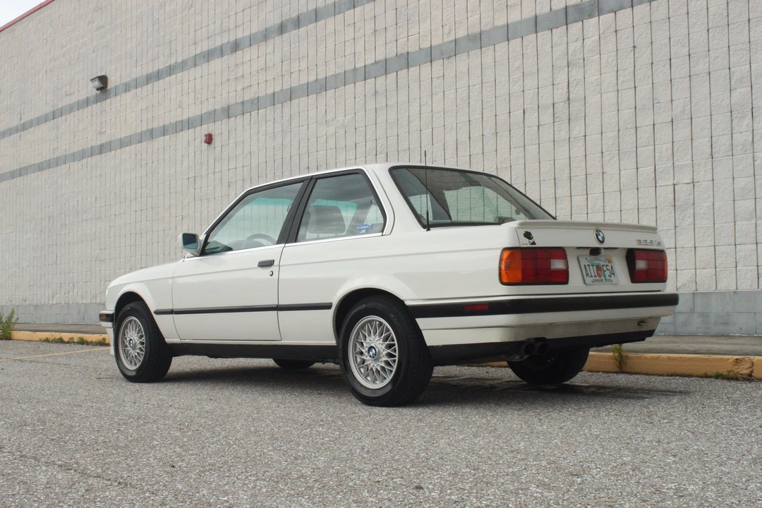 1989 BMW E30 3 Series - Image 8 of 31
