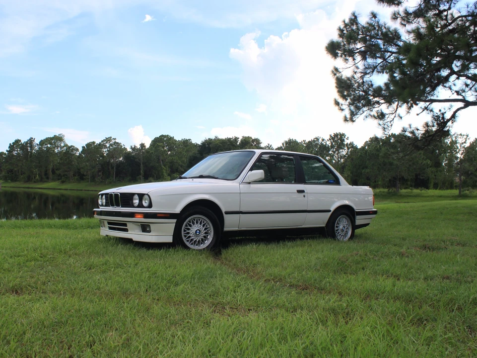 1989 BMW E30 3 Series - Image 17 of 31