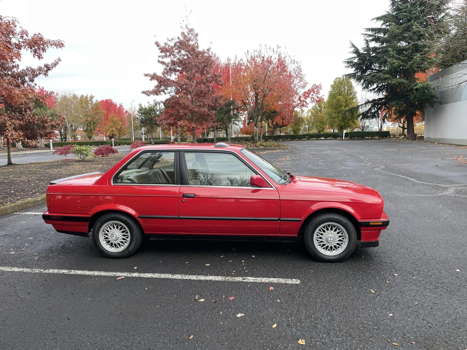 1989 BMW E30 3 Series - Image 9 of 31