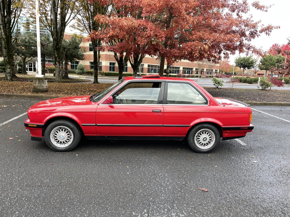 1989 BMW E30 3 Series - Image 5 of 31
