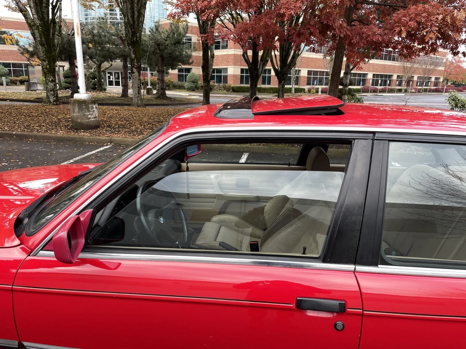 1989 BMW E30 3 Series - Image 18 of 31