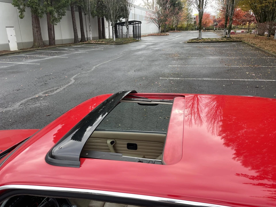 1989 BMW E30 3 Series - Image 19 of 31