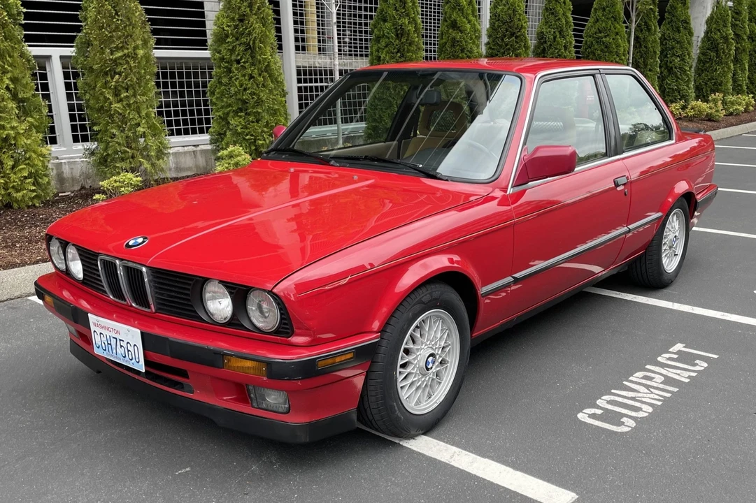 1989 BMW E30 3 Series - Image 2 of 31
