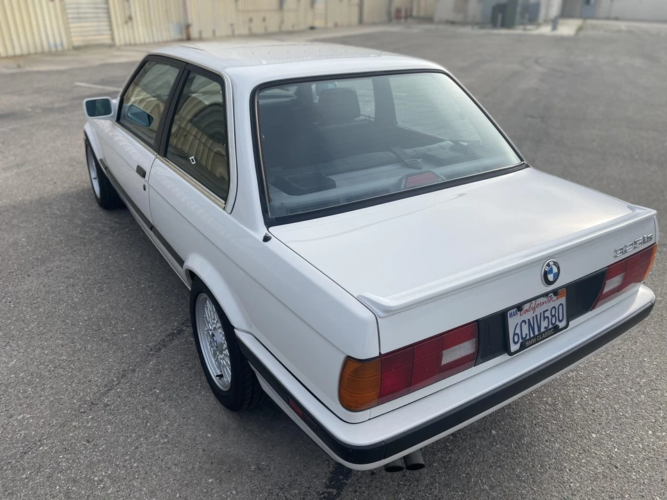 1989 BMW E30 3 Series - Image 18 of 31