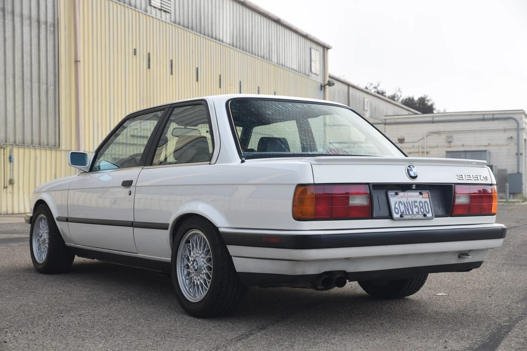 1989 BMW E30 3 Series - Image 17 of 31