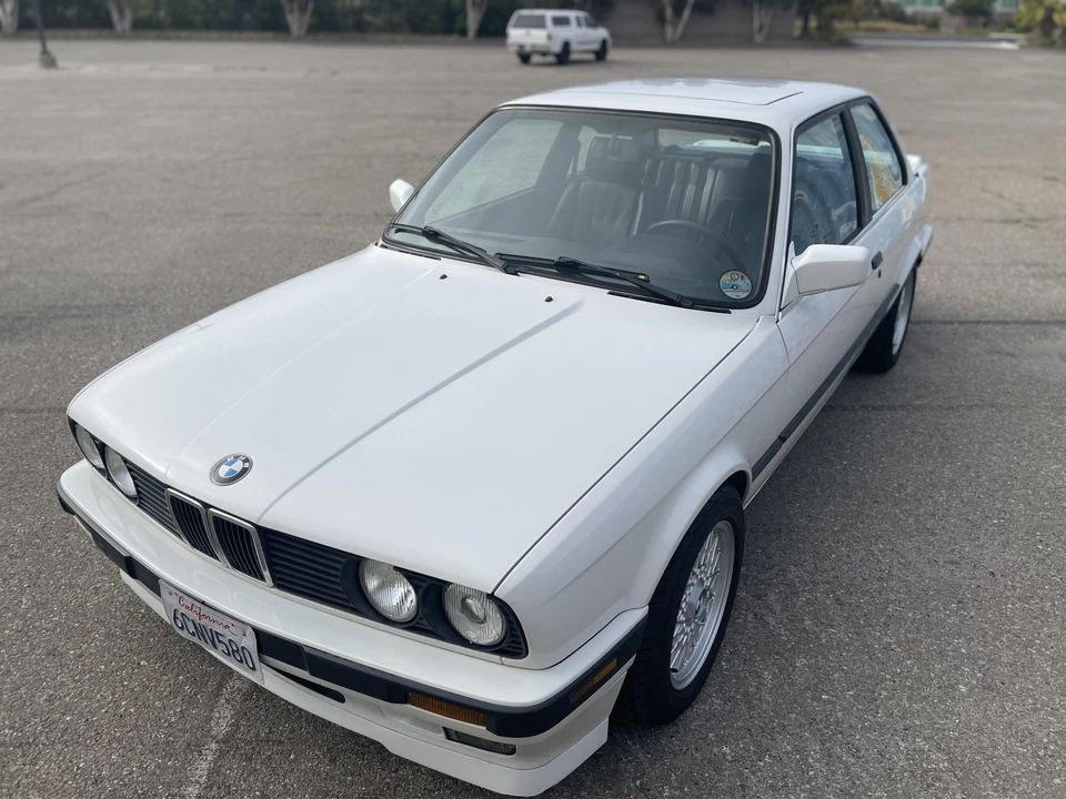 1989 BMW E30 3 Series - Image 16 of 31